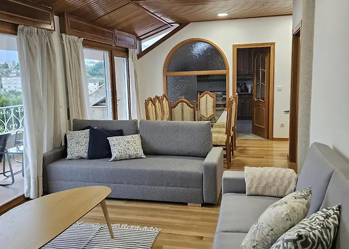 Papona - Atico ,parking Lägenhet